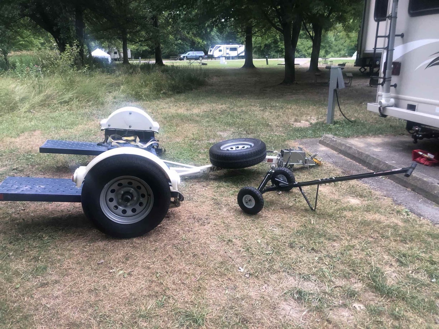 The trailer dolly hooked to our car dolly